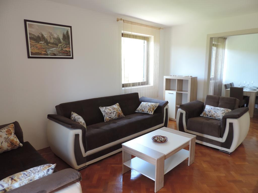 Plitvice Diamond Apartment Korenica Exterior foto
